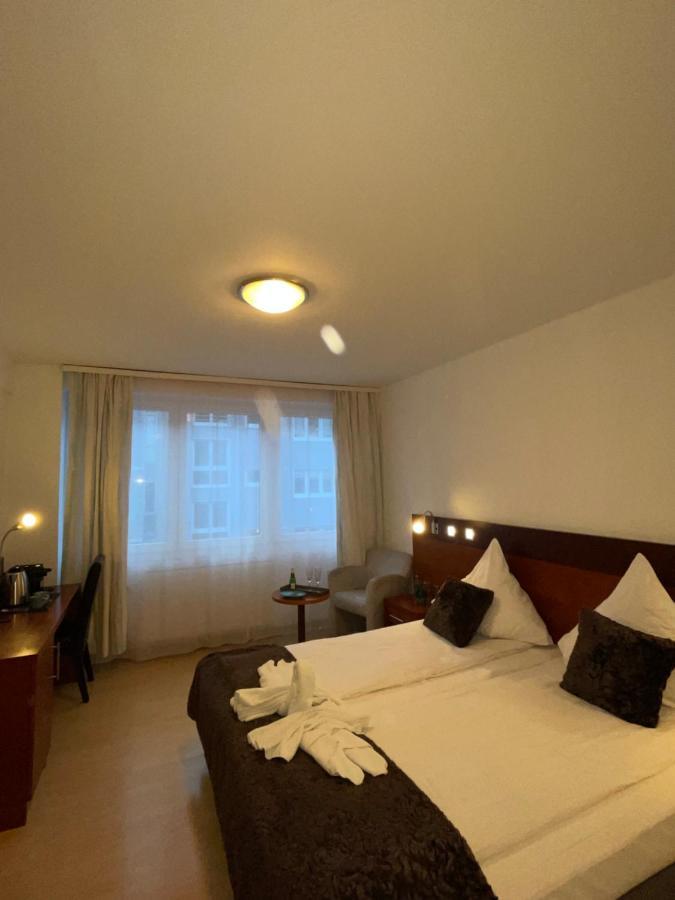 Griffin Am Neumarkt Hotel